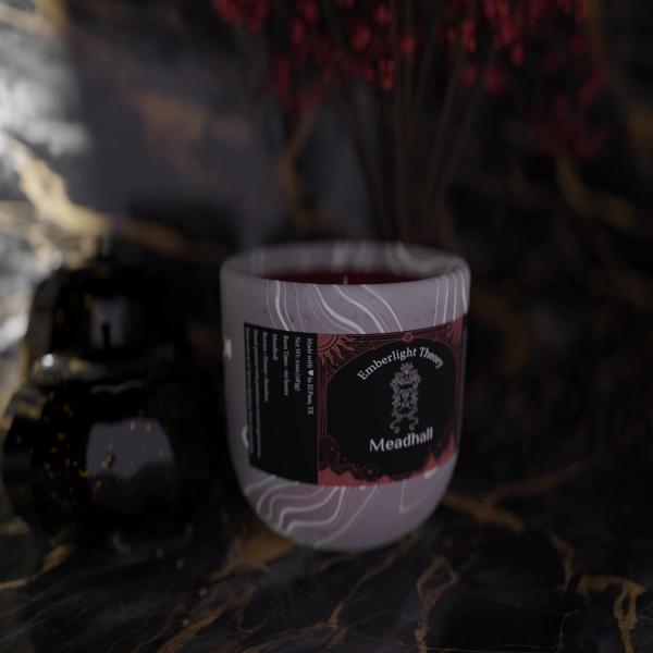 Meadhall 10oz Candle - Image 2